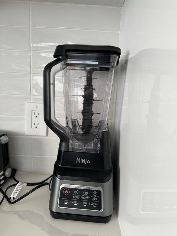 Ninja Professional Plus Blender with Auto-iQ, 1,400 Watt BN701C