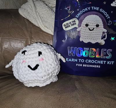 The Woobles Beginner Crochet Amigurumi Kits - Snooky The Ghost