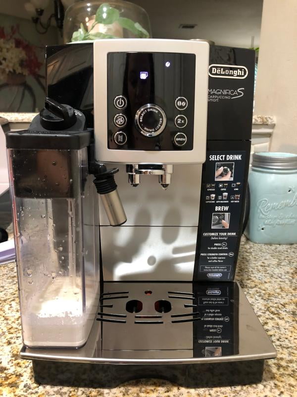 DeLonghi Magnifica S Smart Cappuccino Coffee Machine Maker - ECAM23270S 