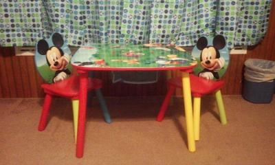 Mickey mouse table clearance and chair set walmart