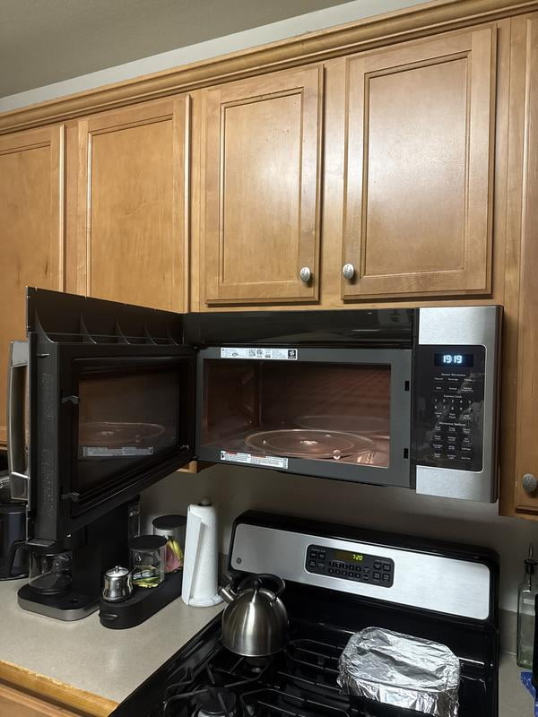Customer reviews for GE Appliances JVM7195DKWW Over the Range 1.9