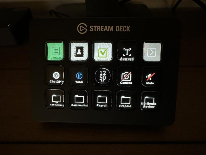 Elgato, Stream Deck Mini, 6 LCD Keys, Customizable Control