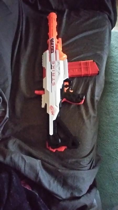 Motorized Nerf Ultra Strike Blaster with 10-Dart Clip & AccuStrike