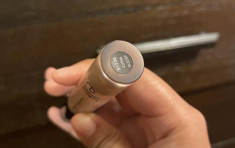 e.l.f. Cosmetics Long-Lasting Liquid Matte Lipstick, Praline - Enriched  with Vitamin E, 100% Vegan and Cruelty-Free