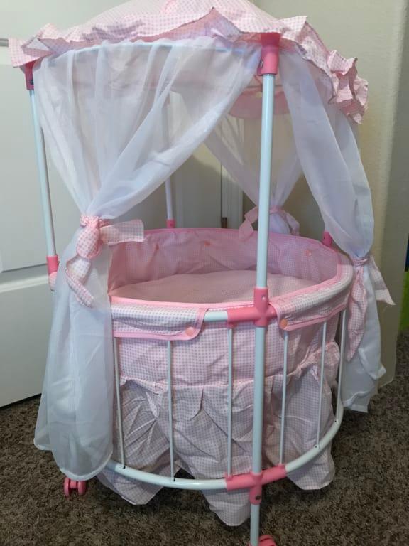 Badger Basket Royal Pavilion Round Doll Crib With Canopy And