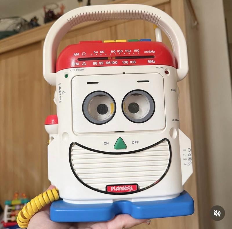 Playskool Rockin' Robot Toy with Sing-Along Microphone, Songs