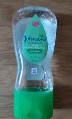 Johnsons Baby Oil Gel With Aloe Vitamin E 6.5 oz By Johnson's
