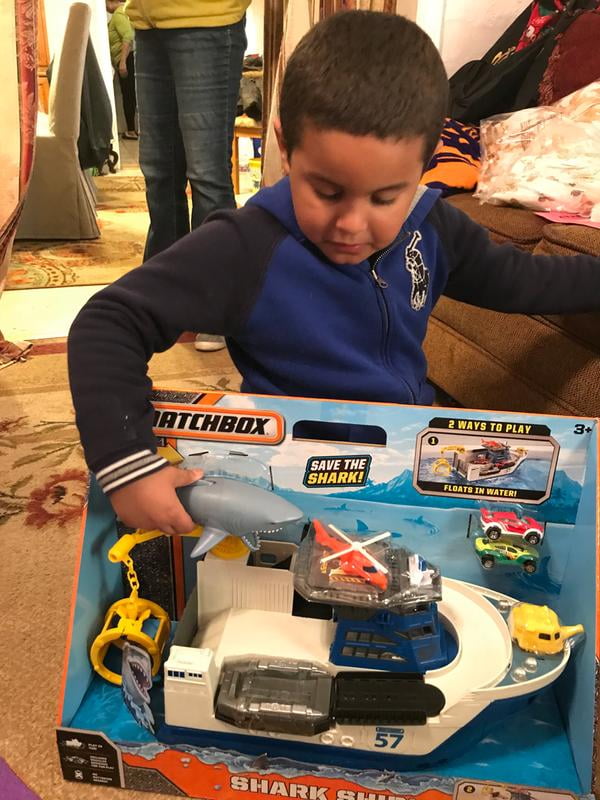 Matchbox Shark Ship with Two Water-Safe Cars