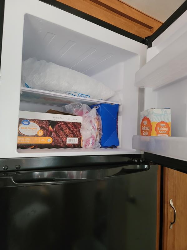 Haier Ha10tg21ss 24 Top Freezer Refrigerator With 9 8 Cu Ft Total Capacity Frost Free And Glass Shelves In Stainless Walmart Com Walmart Com