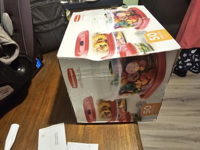 ★50%OFFタッパーウェア　手作りメイト(3セット) Amazon.com - Rubbermaid 50-Piece Easy Find Lids Food Storage Set