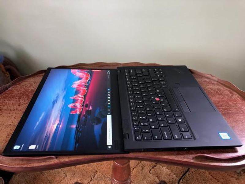 Lenovo ThinkPad X1 Carbon Gen 8 Laptop, 14.0