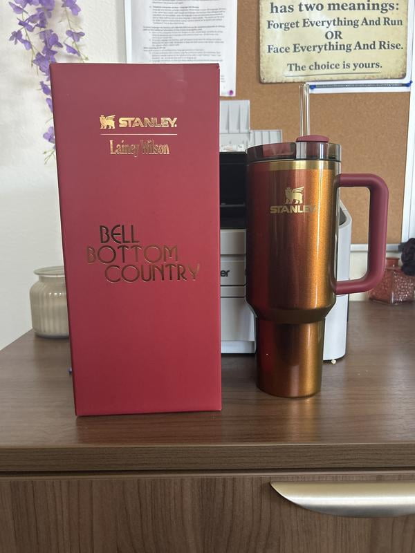 Customer reviews for Stanley x Lainey Wilson Quencher H2.0 40 OZ Tumbler  Gold Limited Edition | Walmart.com