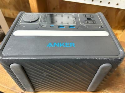 Anker 521 PowerHouse Portable Power Station 256Wh, 200W, Long