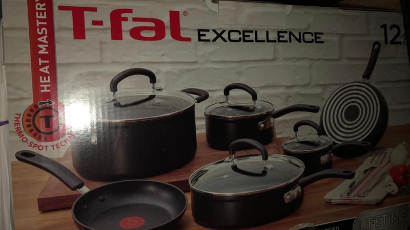 T-Fal B061SC64 Signature 12 Pcs Cookware Set, Black - 9913221