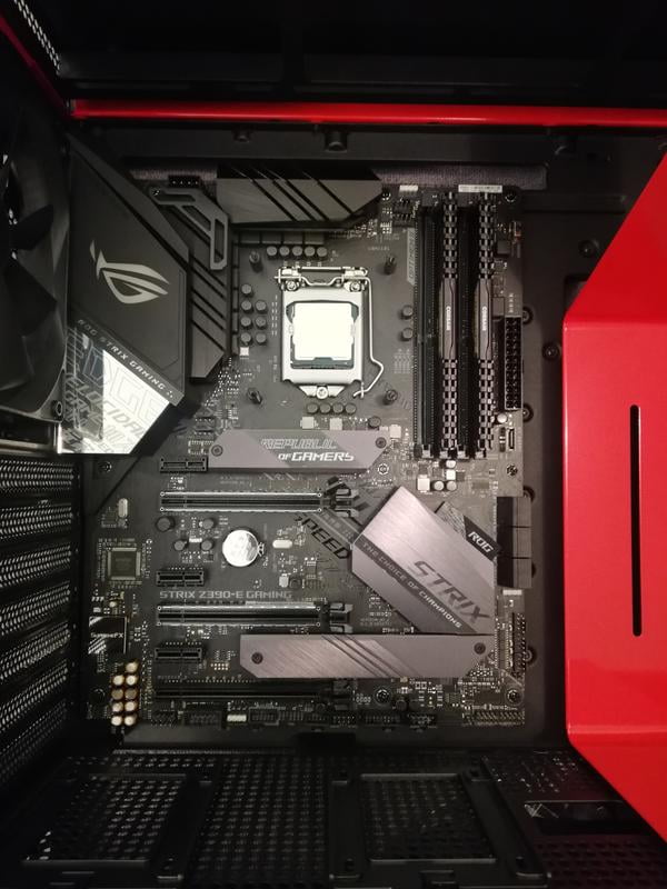 Asus ROG Strix Z390-E Gaming LGA 1151 (300 Series) Intel Z390 HDMI