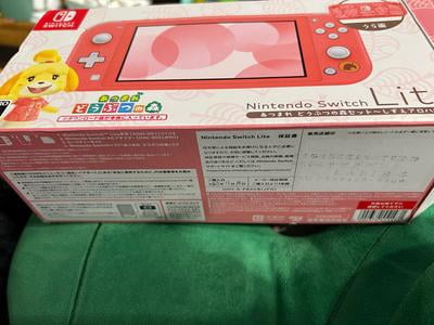 Nintendo Switch Lite Console, Coral - Isabelle's Aloha Edition