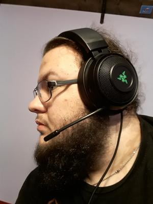 razer kraken pro v2 walmart