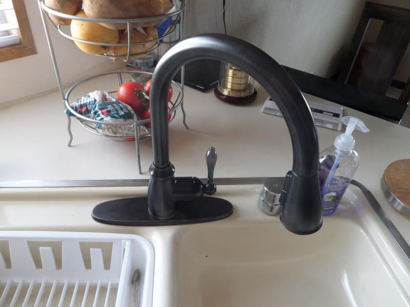 Pfister F 529 7cny 1 Handle Pull Down Sprayer Kitchen Faucet
