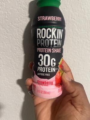 Shamrock Farms Rockin' Protein Max 50g Strawberry, 19.7 fl oz