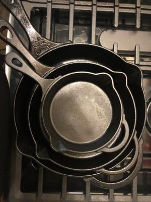 MaTeka Kitchen Accessories Timeless Beauty Cast Iron Set, 3-Piece Pots And  Pans Set