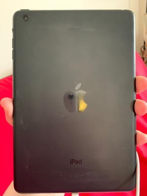 Restored Apple iPad Mini 16GB Wi-Fi Black - MF432LL/A (Refurbished