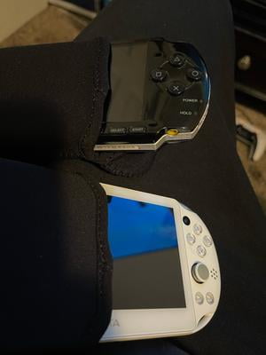 Case Logic PGCU1K Travel Storage Carrying Case for Gaming Console