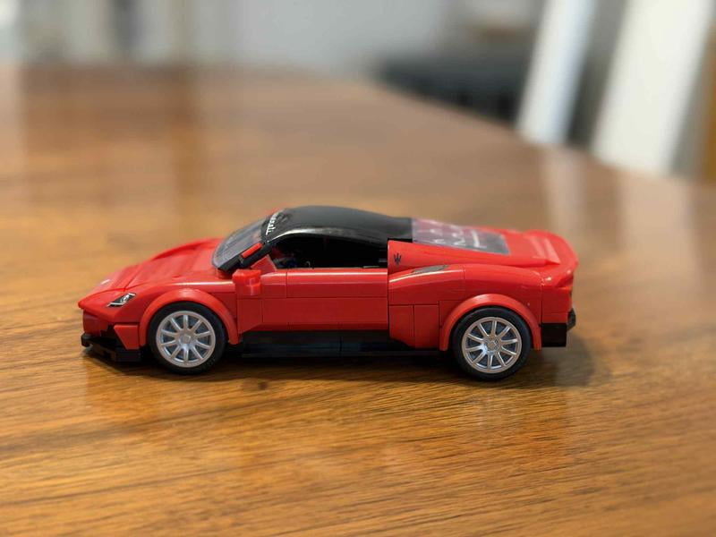 Mattel Brick Shop Hot Wheels Maserati MC20 Building Toy Kit (250