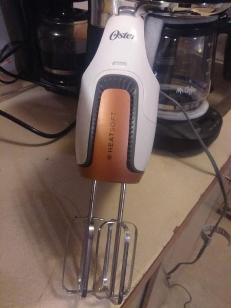 oster heatsoft hand mixer