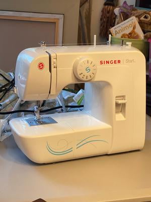 Singer 1304 Start Essential Sewing Machine