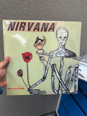 激レア入手困難　NIRVANAコピーライト有1993 INCESTICIDE Nirvana - Incesticide [CD] - Amazon.com Music