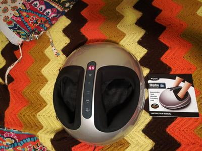 Customer reviews for As Seen on TV uComfy Shiatsu Foot Massager with Deep  Kneading, Heat Features, Air Compression and Multi Level Massage Settings,  Silver | Walmart.com