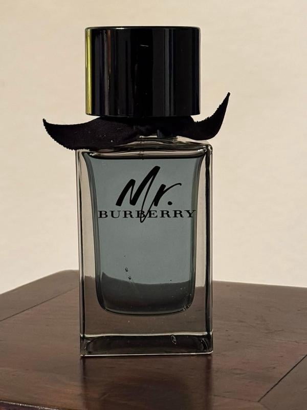 Burberry Mr. Burberry Eau De Toilette, Sophisticated Man Perfume