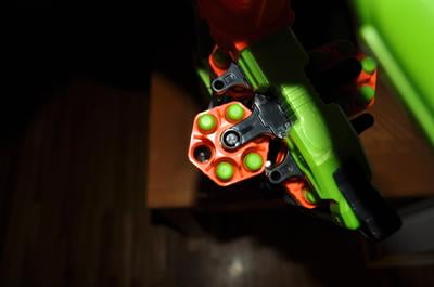 Nerf Zombie Strike Doominator! Épica Shotgun Estilo Minigun 