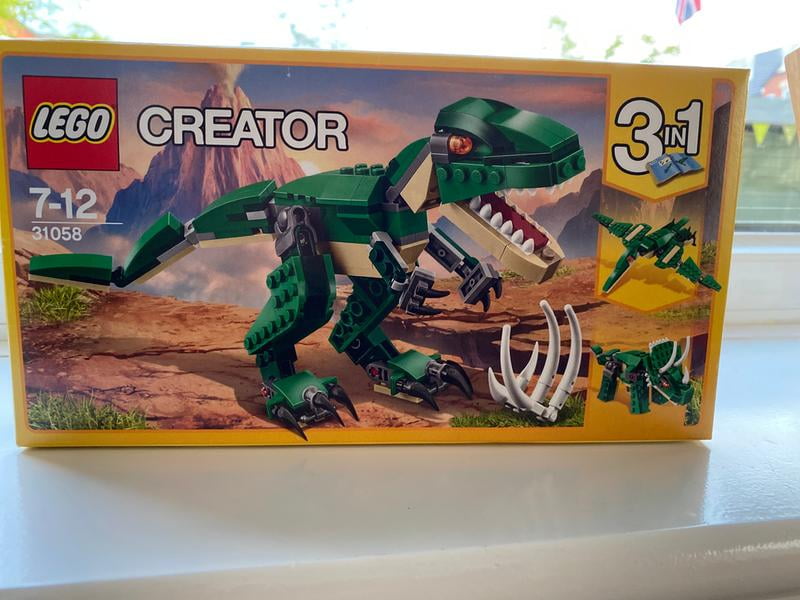 Lego creator 3 in 1 dinosaur hotsell