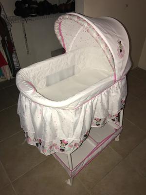 minnie mouse bassinet