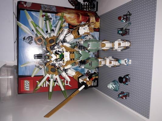 lego ninjago lloyd's titan mech