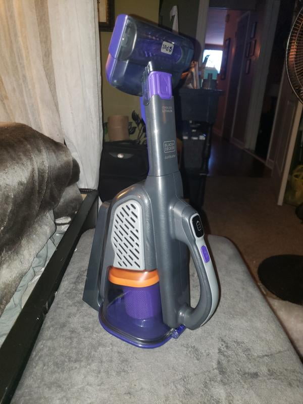 Black+Decker™ Lithium Cordless Hand Vacuum With Scented Filter (Hlva320Js10)