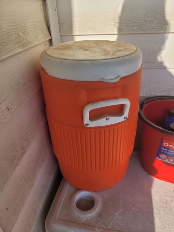Cantine D'eau Extensible Coleman 5 Gallons – Camping – Plastique Transparent