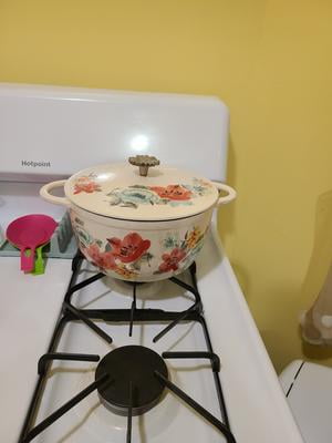 Houri Empires - PO The Pioneer Woman Vintage Bloom 3-Quart Dutch Oven ETA :  Sept- Oct 2020 RM460 (deposit rm200) steams, stews and braises to  perfection Made from enameled cast iron Features