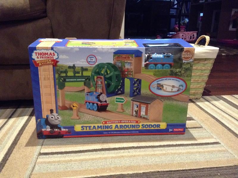 トーマス　木製レール　THOMAS steaming around sodor Fisher Price Thomas and Friends Steaming Around Sodor Solid