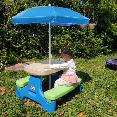 little tikes easy store play table with umbrella