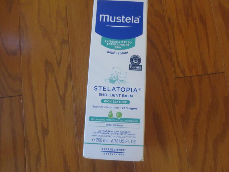 emollient balm mustela