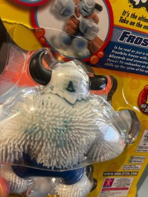 Heroes of Goo Jit Zu Ultra Rare Yeti - Frostbite, Ice Hammer Goo
