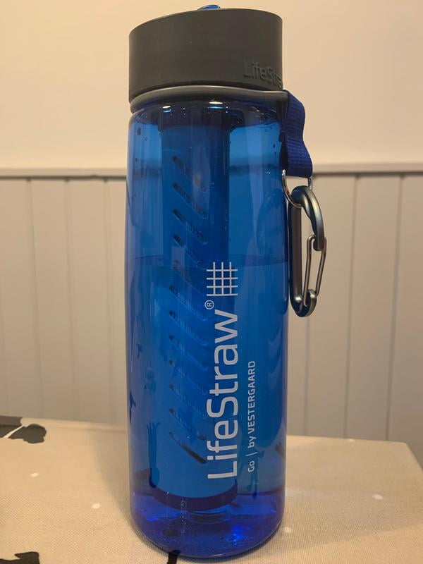 LifeStraw Go - Advanced Water Filter Bottle 22 Ounce Bottle – Canadian  Great Outdoors