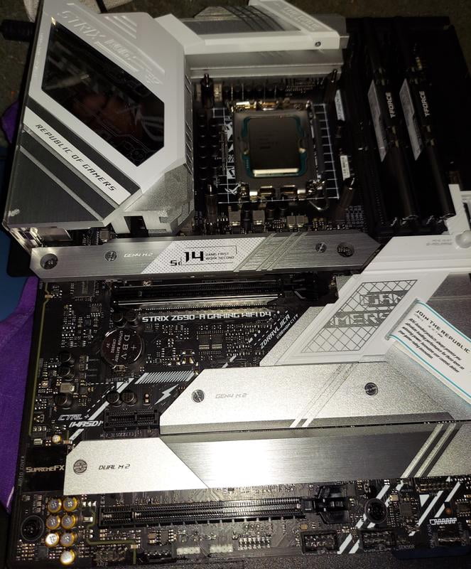 Customer reviews for Asus Strix Z690-A GAMING WIFI D4 Desktop