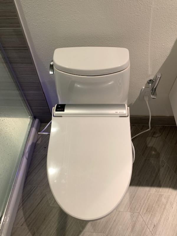 BioBidet BB2000R Bliss Smart Bidet Seat – Hybrid Heating, 3-in-1 Stainless Nozzle, Wireless Remote, Nightlight, Vortex Wash (Round)