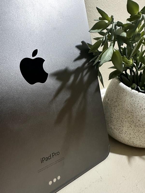 Customer reviews for Apple 11-in iPad Pro Wi-Fi + Cellular 256GB