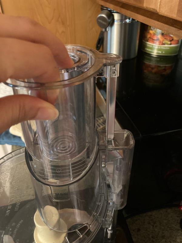 Cuisinart 14 Cup Food Processor, Includes Stainless Steel Standard Slicing  Disc (4mm), Medium Shredding Disc, & Stainless Steel Chopping/Mixing Blade,  for Sale in Jacksonville, FL - OfferUp
