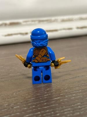 LEGO Ninjago Minifig Jay Zukin, Blue Ninja in Jungle Robe with