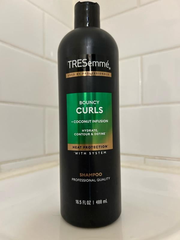 TRESemm√©, Shampoo for Women, 16.5 oz, Hydrate & Define Bouncy